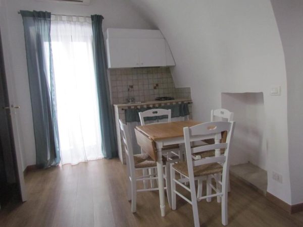 camera-matrimoniale-con-balcone (8)