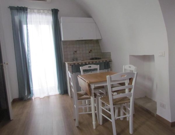 camera-matrimoniale-con-balcone (8)